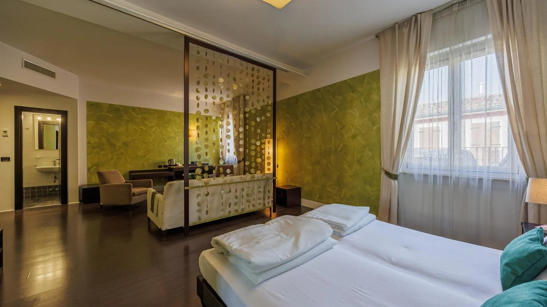 Hotel alla Grotta Lazise