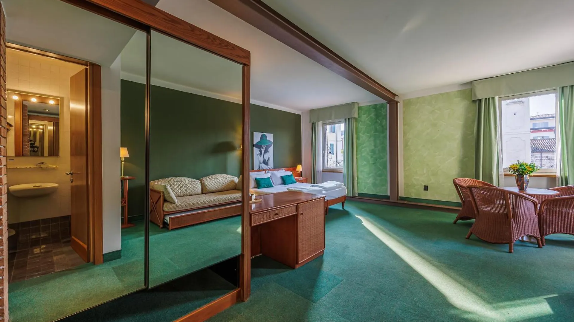 Hotel alla Grotta Lazise Italië