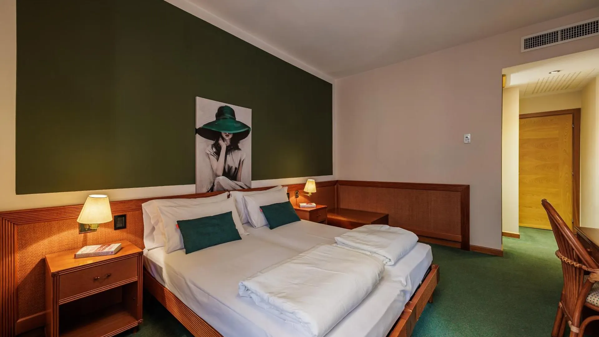 Hotel alla Grotta Lazise