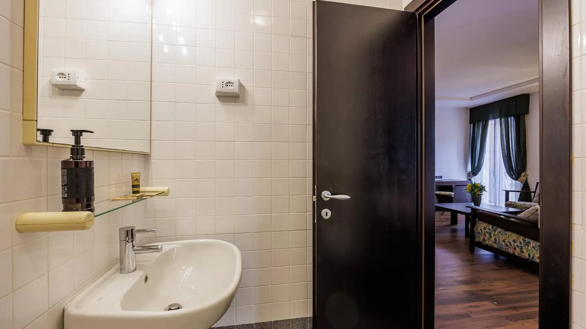 Hotel alla Grotta Lazise
