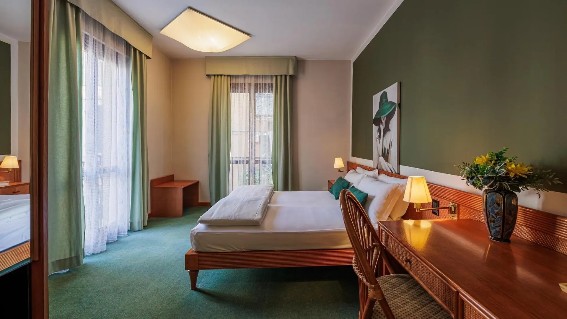 Hotel alla Grotta Lazise Italia