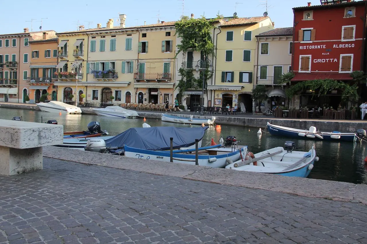 Hotel alla Grotta Lazise