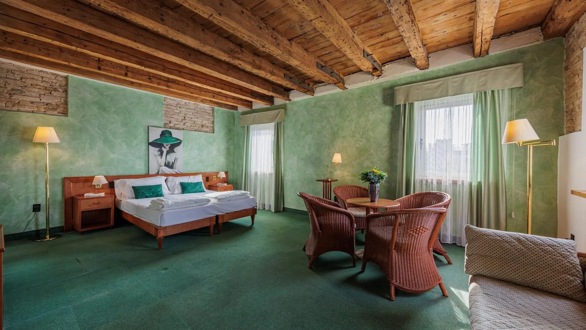 Hotel Alla Grotta Lazise