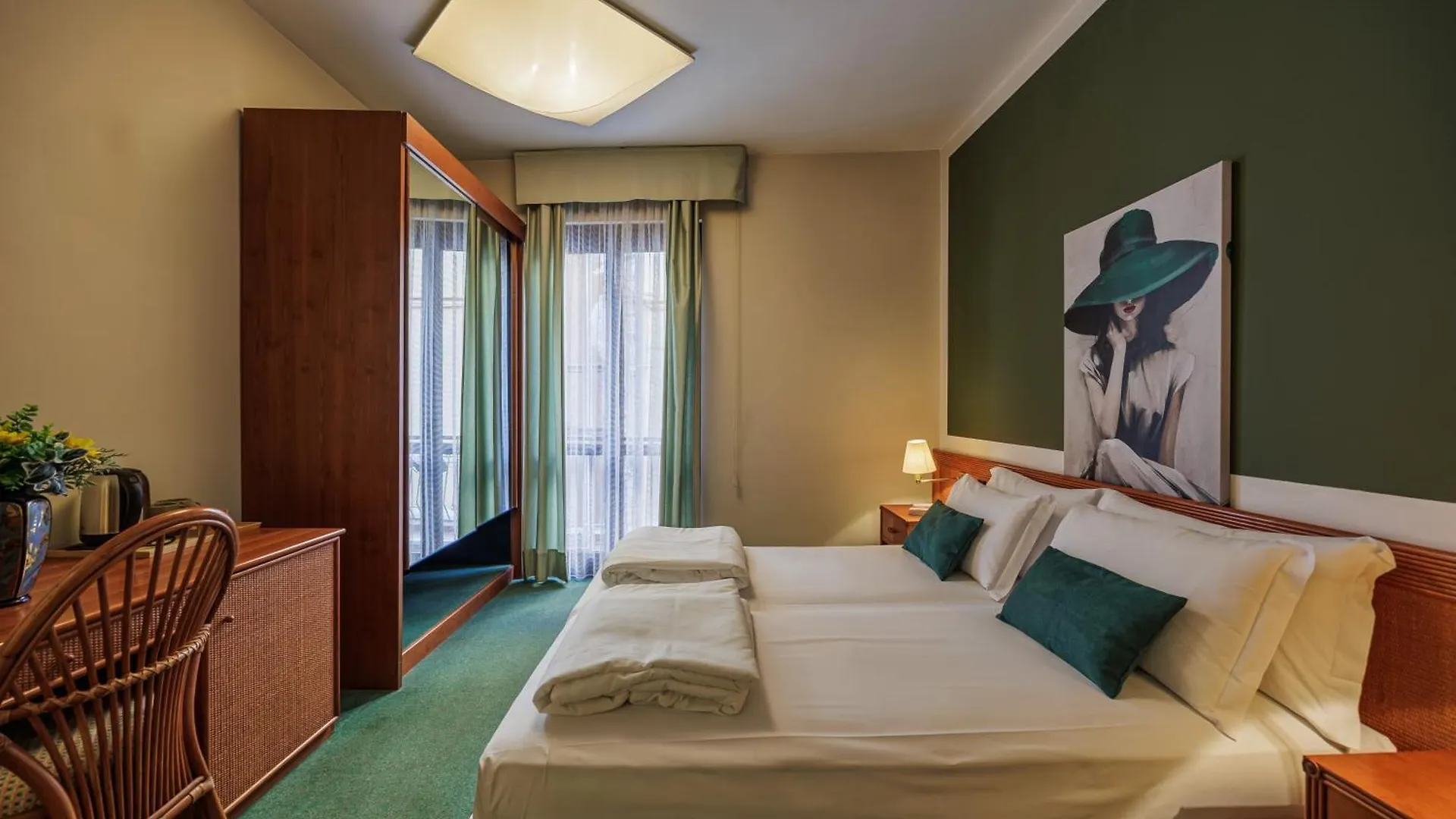 Hotel Alla Grotta Lazise