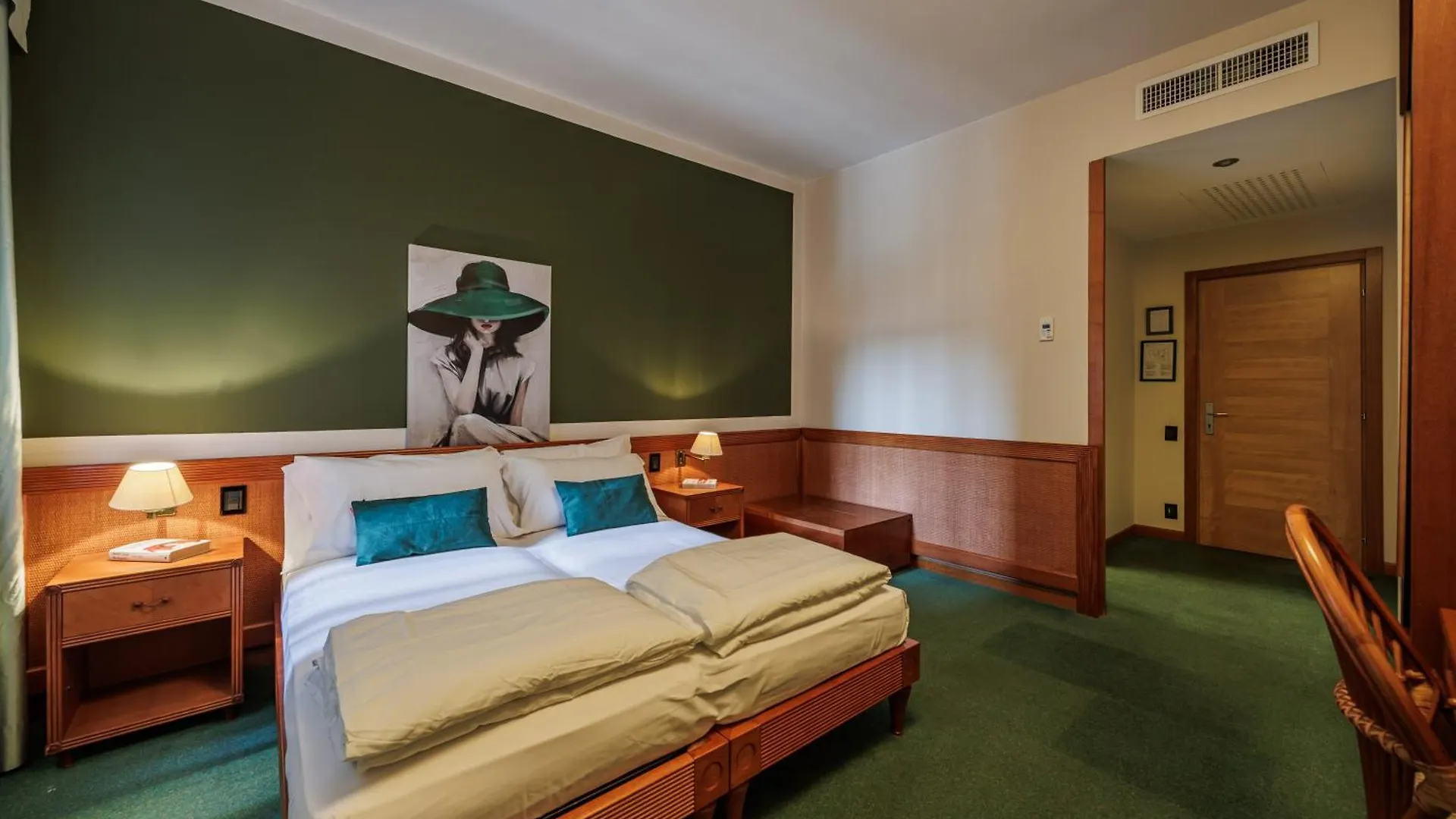 Hotel Alla Grotta Lazise