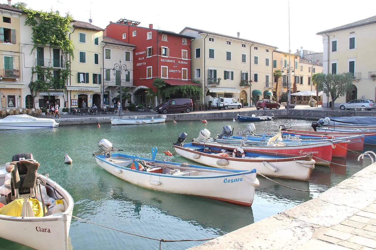 Hotel Alla Grotta Lazise