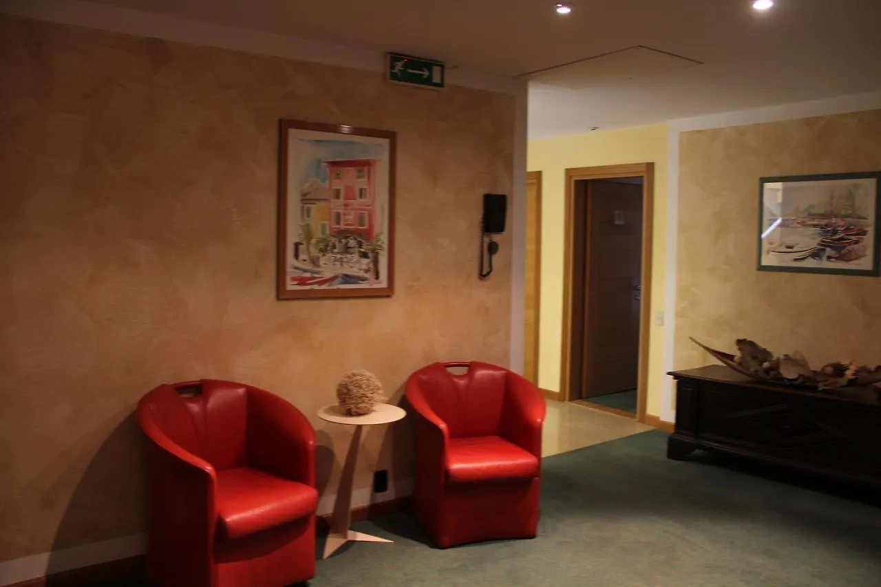 Hotel Alla Grotta Lazise